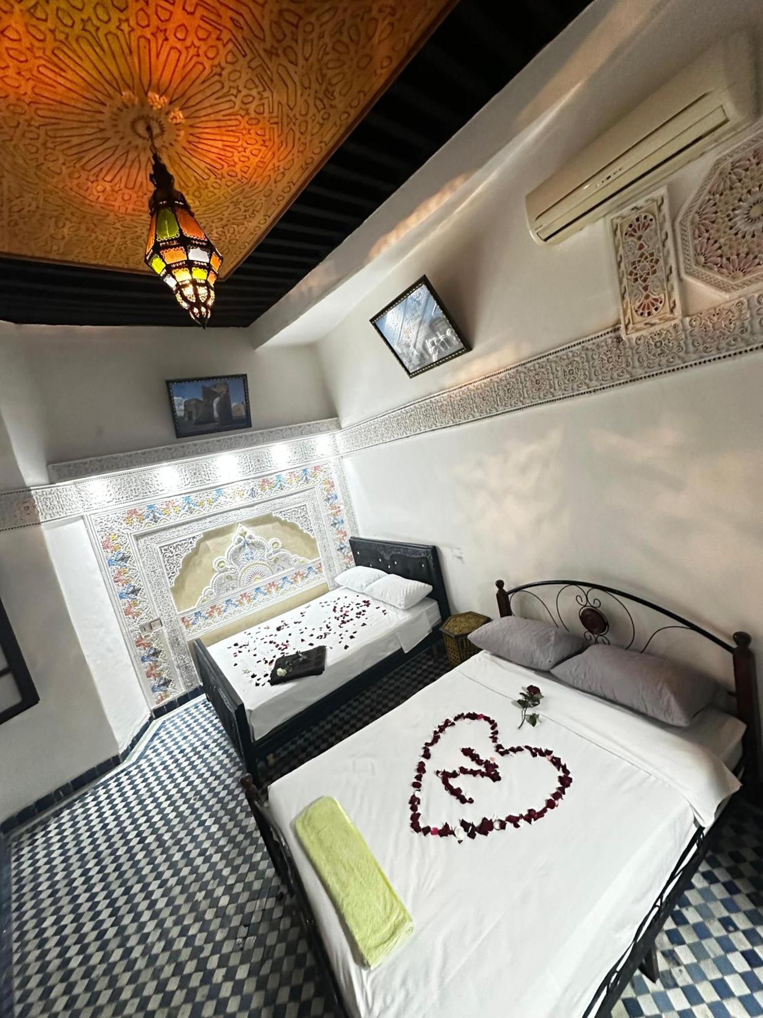 Riad Zohor Fes Exterior photo